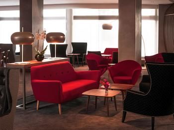 Hotel Bar