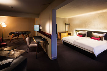 Guestroom