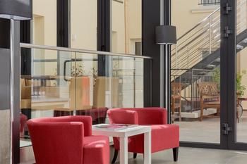 Hotel Bar