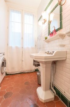 Bathroom Sink