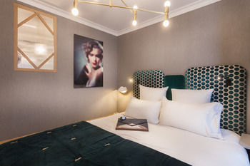 Guestroom