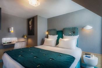 Guestroom