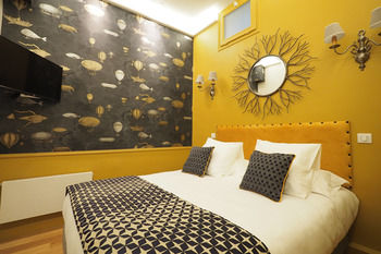 Guestroom