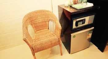 Mini-Refrigerator