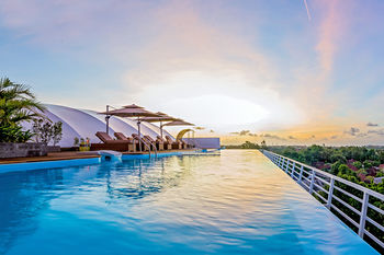 峇里島奇拉無限 8 飯店耶洛威撒塔飯店及渡假村 Kila Infinity8 Bali, inspired by Aerowisata Hotels & Resorts