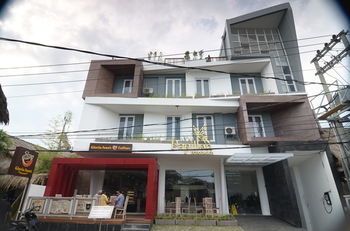 Hotel Front