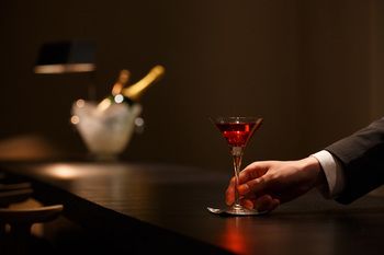 Hotel Bar