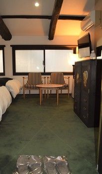 Guestroom