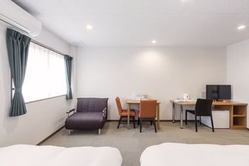 Guestroom