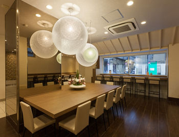 Hotel Lounge