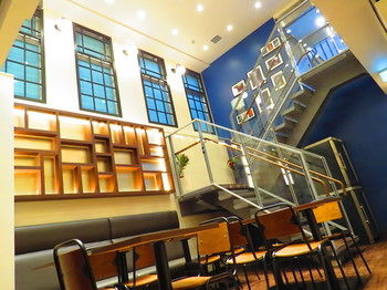Hotel Lounge