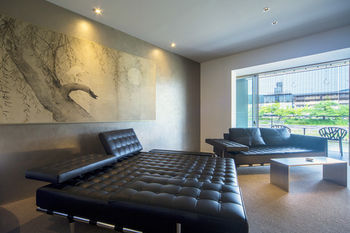 Executive Lounge