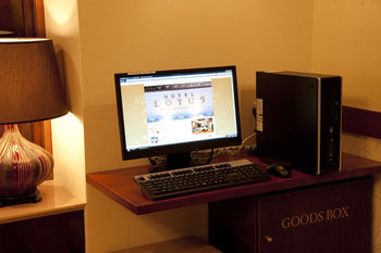 In-Room Business Center