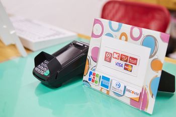 Check-in/Check-out Kiosk