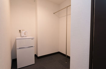 Mini-Refrigerator