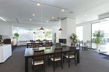 Coffee Shop