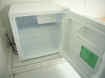 Mini-Refrigerator