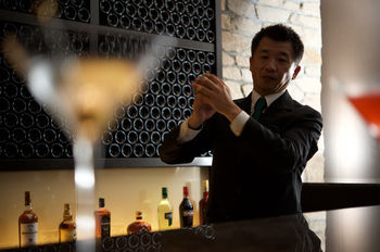 Hotel Bar