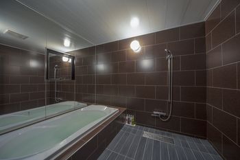 Jetted Tub