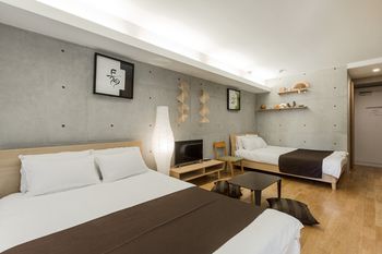 Guestroom