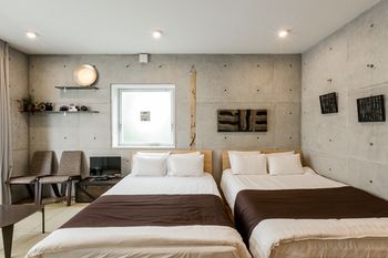 Guestroom