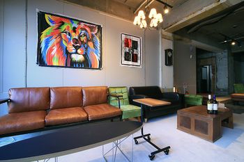 Hotel Lounge