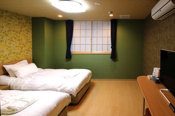 Guestroom