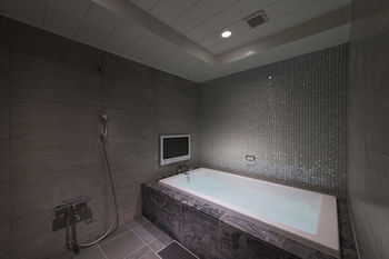 Jetted Tub