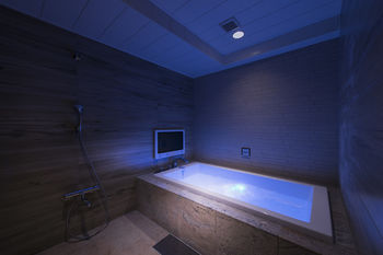 Jetted Tub