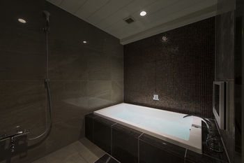 Jetted Tub