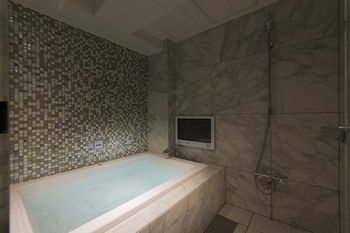 Jetted Tub