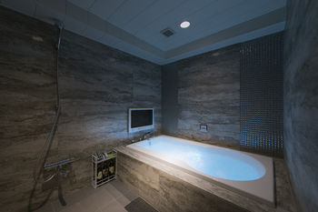 Jetted Tub