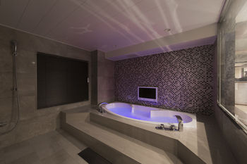 Jetted Tub