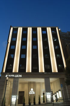Hotel Front - Evening/Night