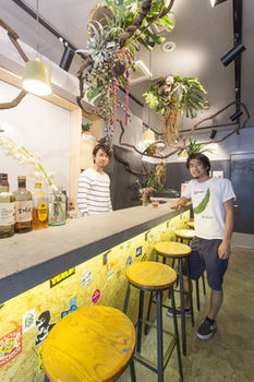 Food Court