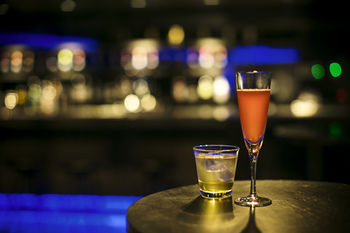 Hotel Bar