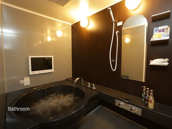 Jetted Tub