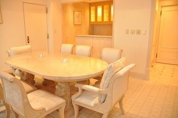 In-Room Kitchenette