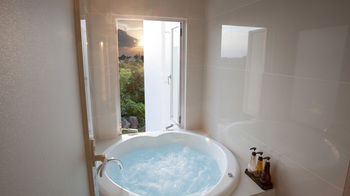 Jetted Tub