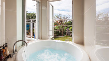 Jetted Tub