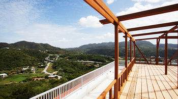 Sundeck