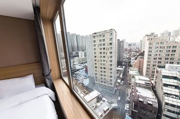 Guestroom View