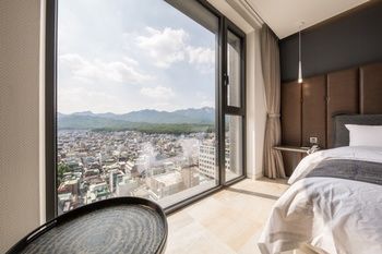 Guestroom View