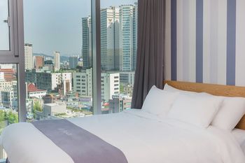 Guestroom View