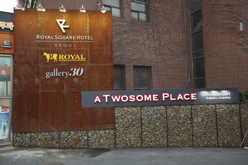 Hotel Front