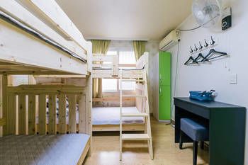 Guestroom
