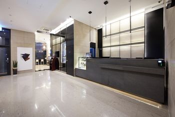Check-in/Check-out Kiosk