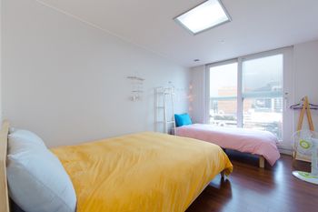 Childrens Theme Room
