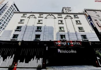 Hotel Front
