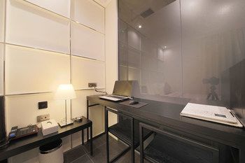 In-Room Business Center